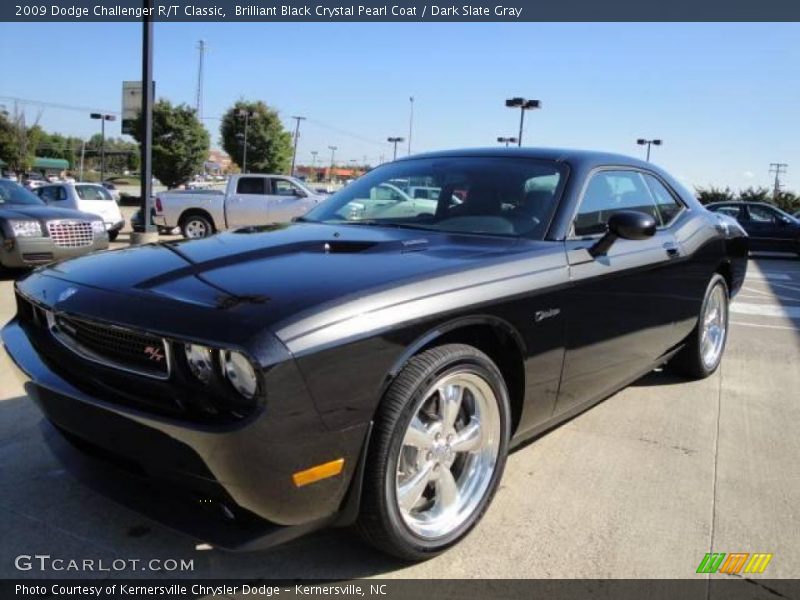Brilliant Black Crystal Pearl Coat / Dark Slate Gray 2009 Dodge Challenger R/T Classic