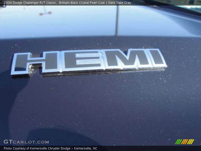 Brilliant Black Crystal Pearl Coat / Dark Slate Gray 2009 Dodge Challenger R/T Classic