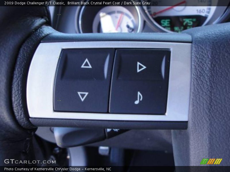 Brilliant Black Crystal Pearl Coat / Dark Slate Gray 2009 Dodge Challenger R/T Classic