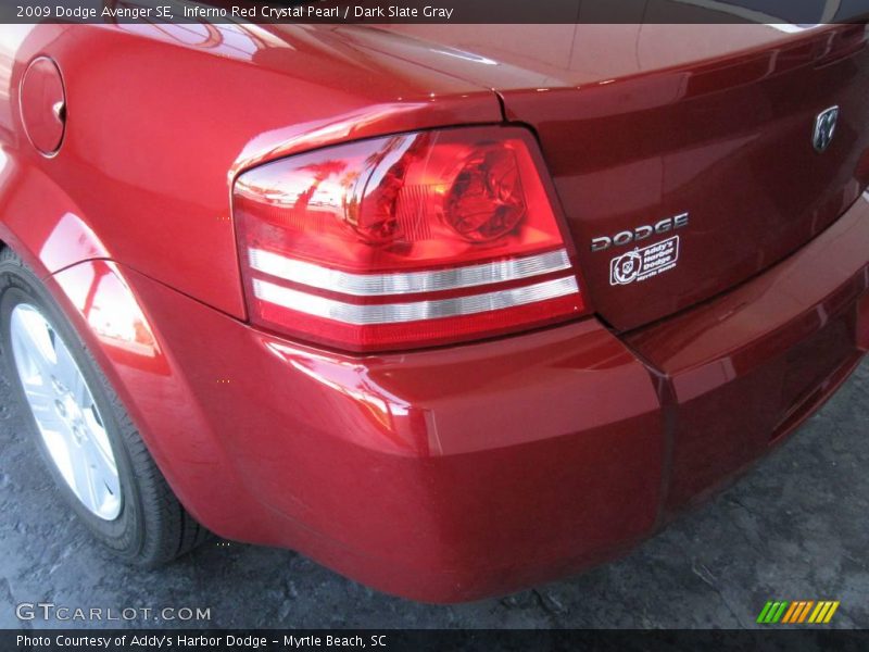 Inferno Red Crystal Pearl / Dark Slate Gray 2009 Dodge Avenger SE