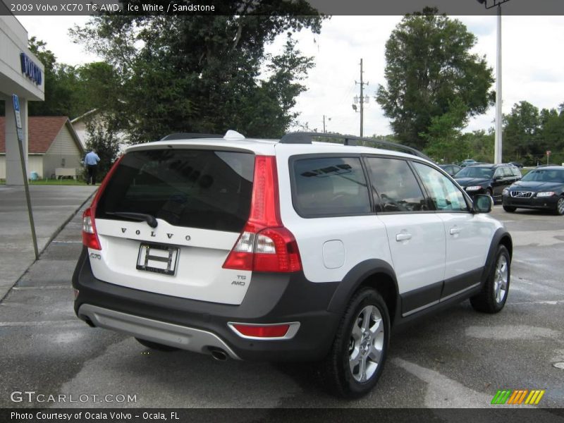 Ice White / Sandstone 2009 Volvo XC70 T6 AWD
