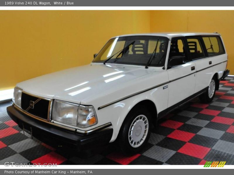 White / Blue 1989 Volvo 240 DL Wagon