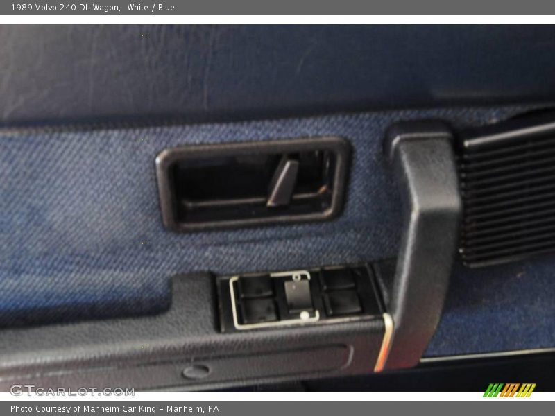 White / Blue 1989 Volvo 240 DL Wagon