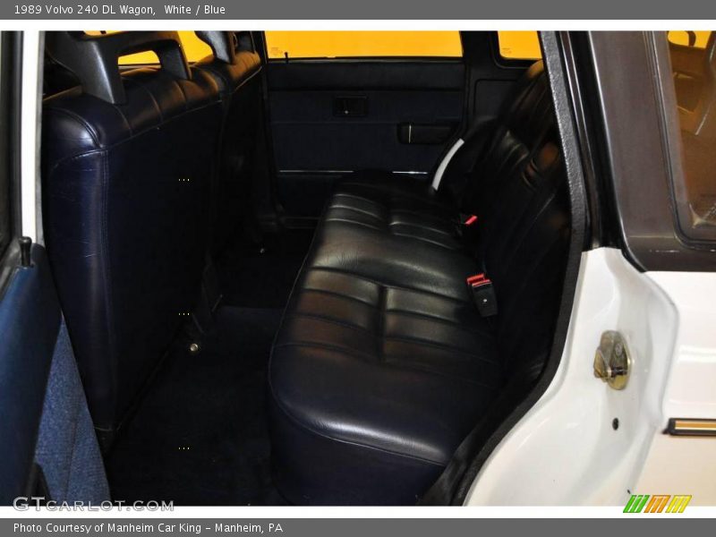 White / Blue 1989 Volvo 240 DL Wagon
