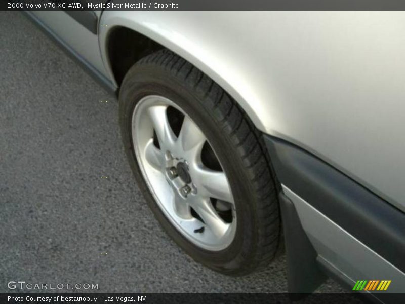 Mystic Silver Metallic / Graphite 2000 Volvo V70 XC AWD