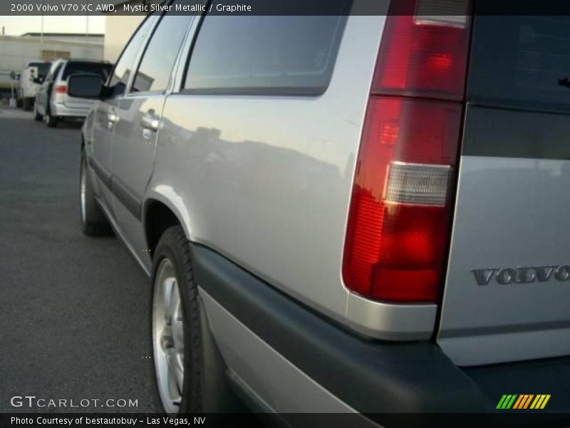 Mystic Silver Metallic / Graphite 2000 Volvo V70 XC AWD