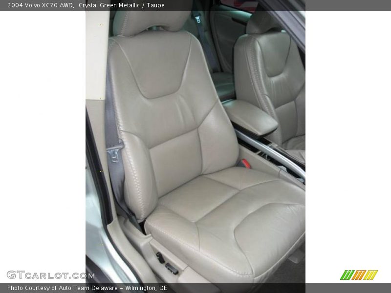 Crystal Green Metallic / Taupe 2004 Volvo XC70 AWD
