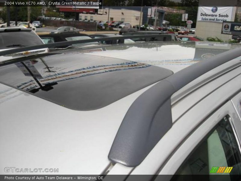 Crystal Green Metallic / Taupe 2004 Volvo XC70 AWD