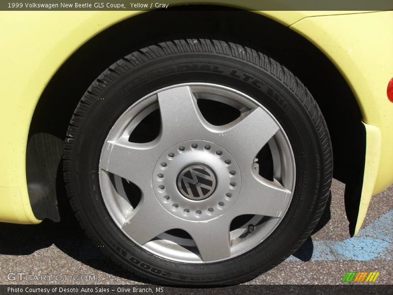 Yellow / Gray 1999 Volkswagen New Beetle GLS Coupe
