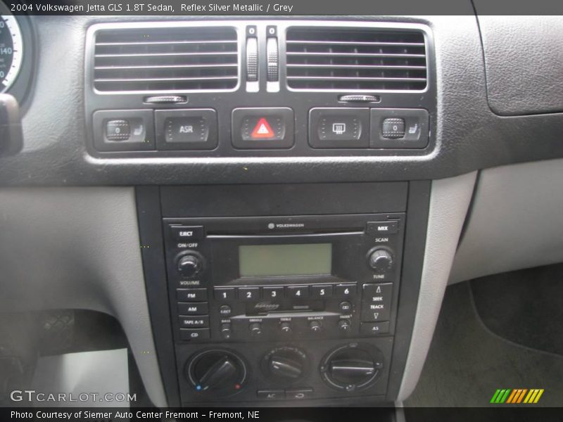 Reflex Silver Metallic / Grey 2004 Volkswagen Jetta GLS 1.8T Sedan