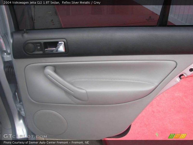 Reflex Silver Metallic / Grey 2004 Volkswagen Jetta GLS 1.8T Sedan
