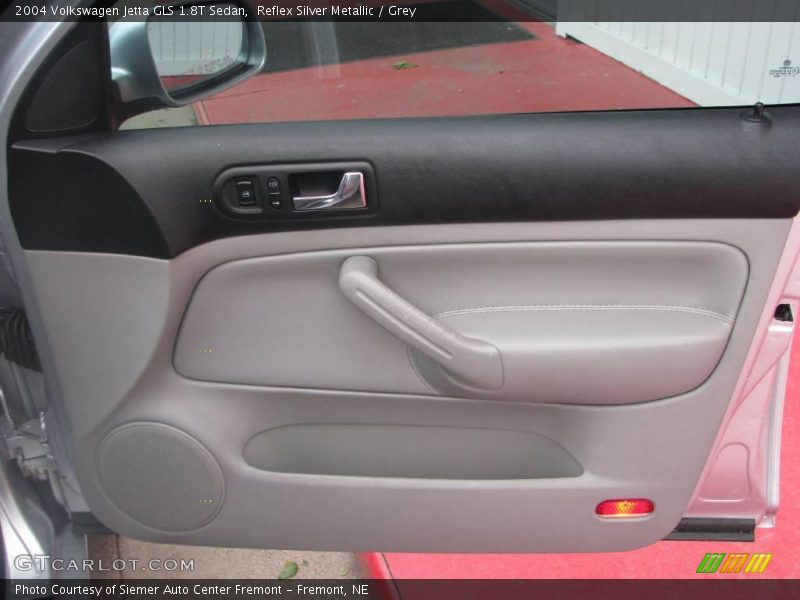 Reflex Silver Metallic / Grey 2004 Volkswagen Jetta GLS 1.8T Sedan