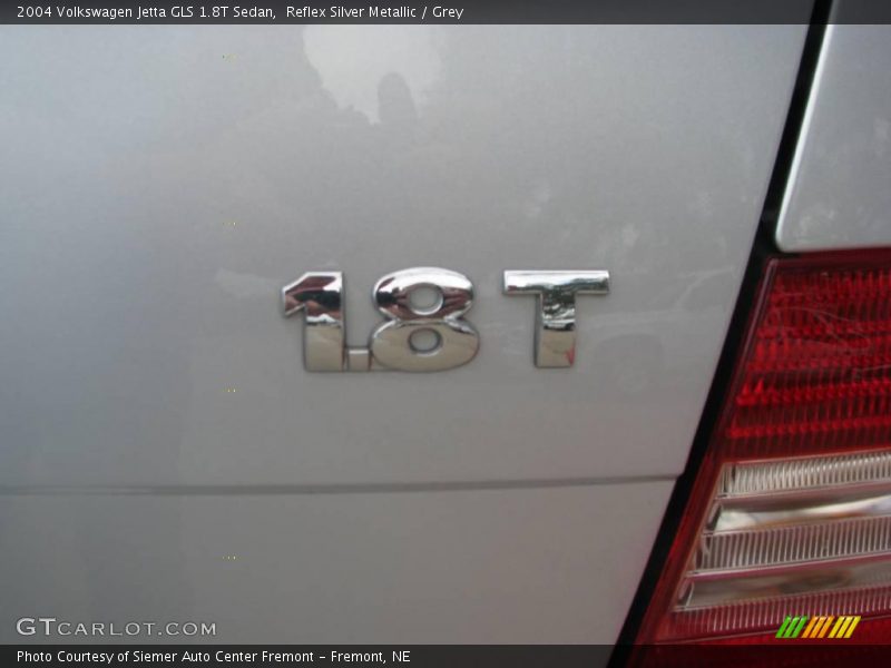 Reflex Silver Metallic / Grey 2004 Volkswagen Jetta GLS 1.8T Sedan