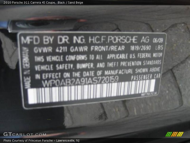 Black / Sand Beige 2010 Porsche 911 Carrera 4S Coupe