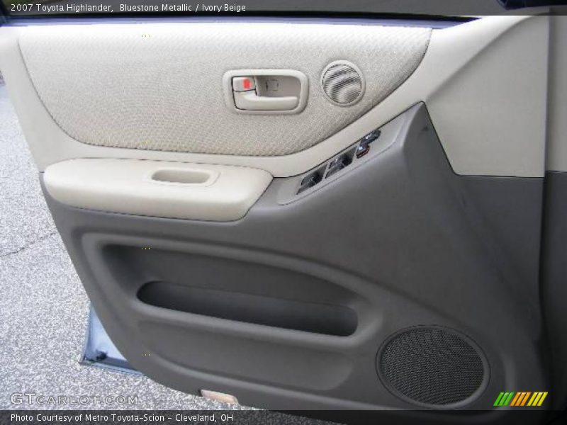 Bluestone Metallic / Ivory Beige 2007 Toyota Highlander