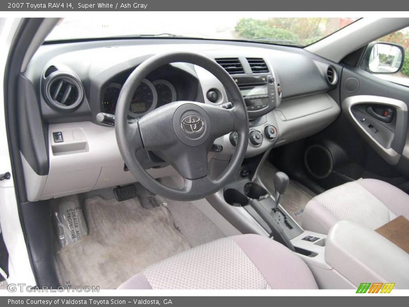 Super White / Ash Gray 2007 Toyota RAV4 I4