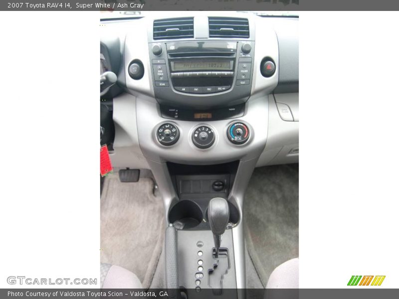 Super White / Ash Gray 2007 Toyota RAV4 I4