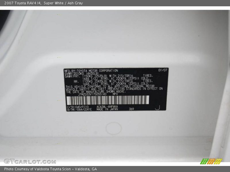 Super White / Ash Gray 2007 Toyota RAV4 I4