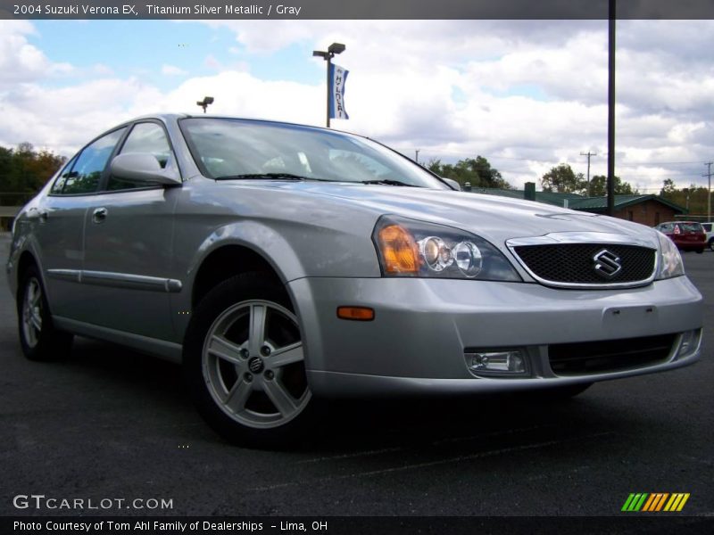 Titanium Silver Metallic / Gray 2004 Suzuki Verona EX