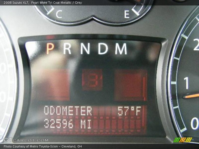 Pearl White Tri Coat Metallic / Grey 2008 Suzuki XL7