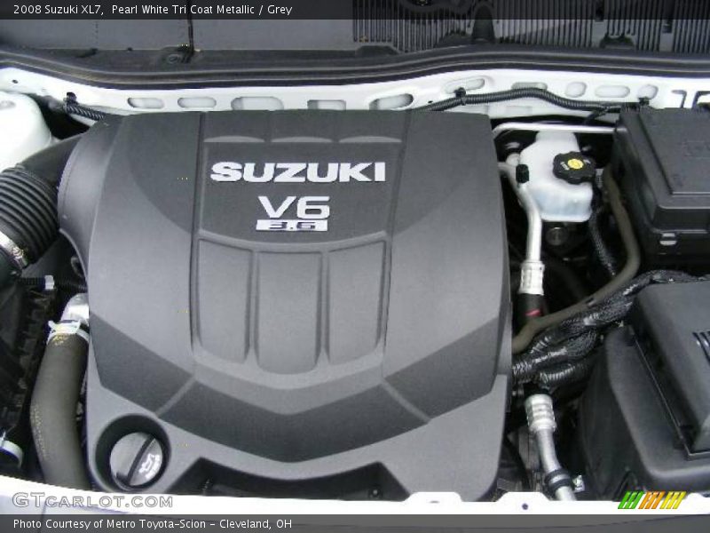 Pearl White Tri Coat Metallic / Grey 2008 Suzuki XL7