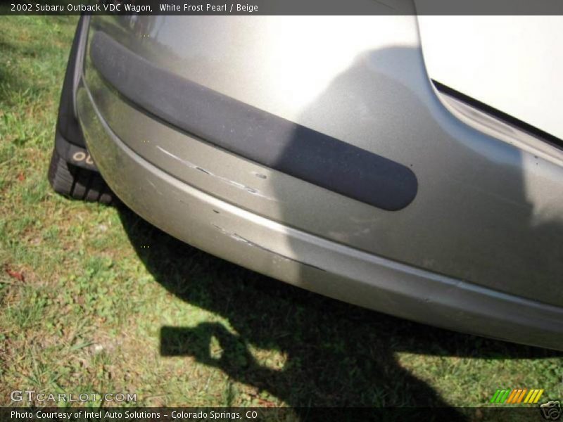 White Frost Pearl / Beige 2002 Subaru Outback VDC Wagon
