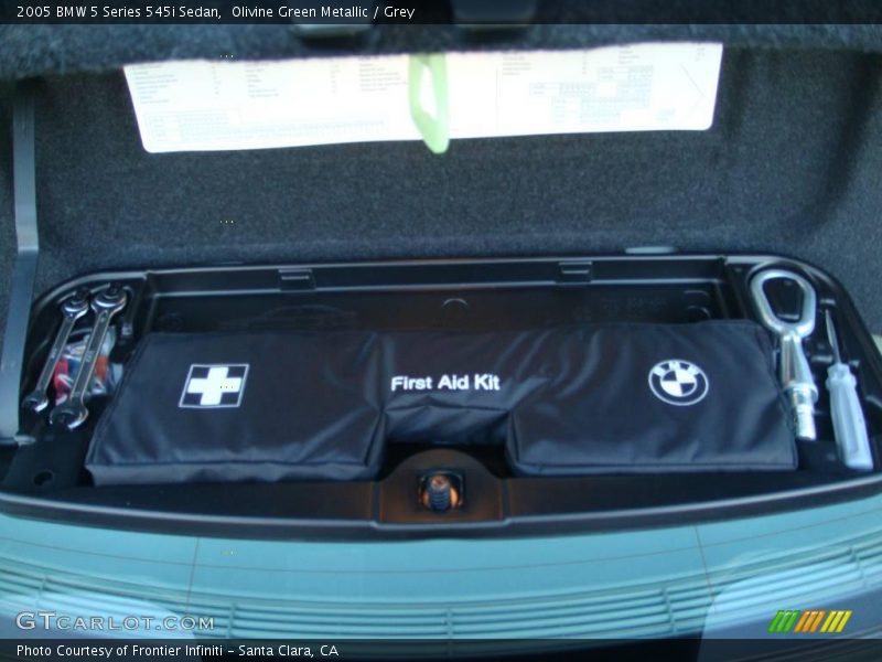 Olivine Green Metallic / Grey 2005 BMW 5 Series 545i Sedan