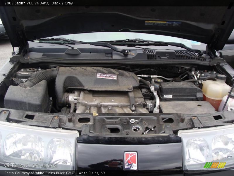 Black / Gray 2003 Saturn VUE V6 AWD
