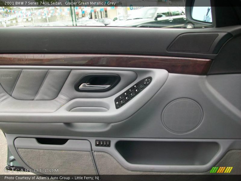 Glacier Green Metallic / Grey 2001 BMW 7 Series 740iL Sedan