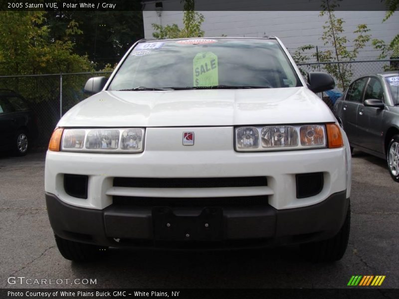 Polar White / Gray 2005 Saturn VUE