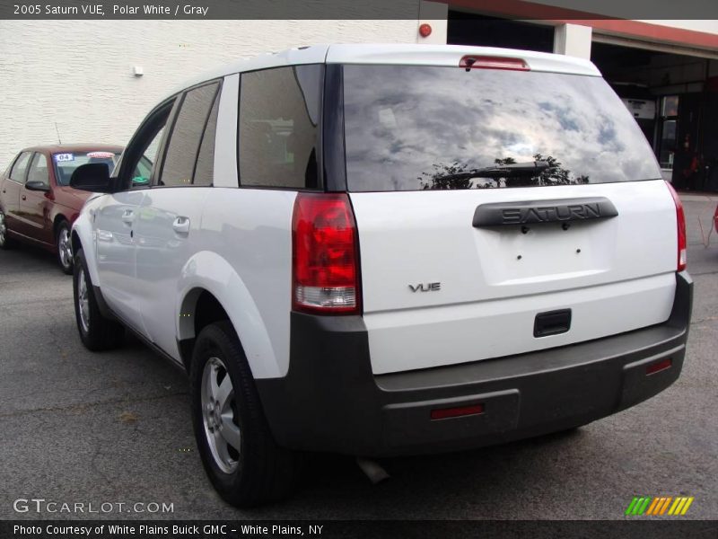 Polar White / Gray 2005 Saturn VUE