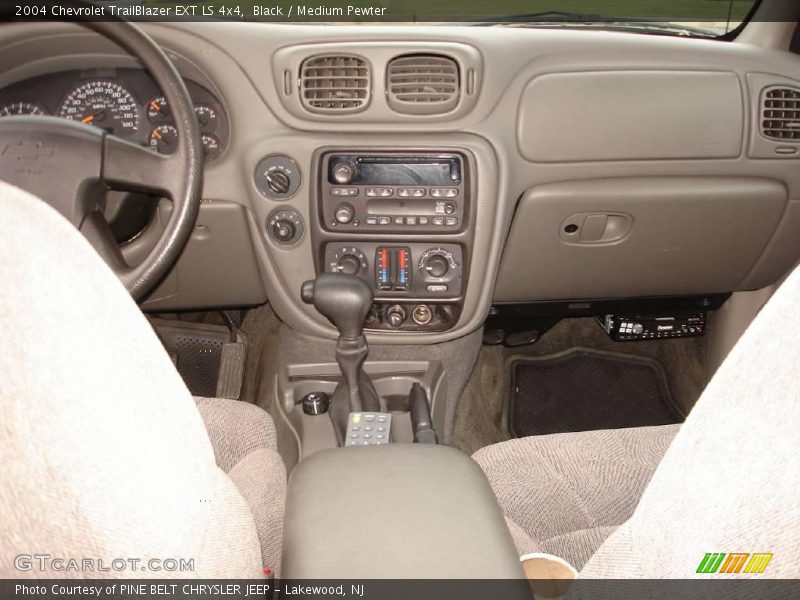 Black / Medium Pewter 2004 Chevrolet TrailBlazer EXT LS 4x4