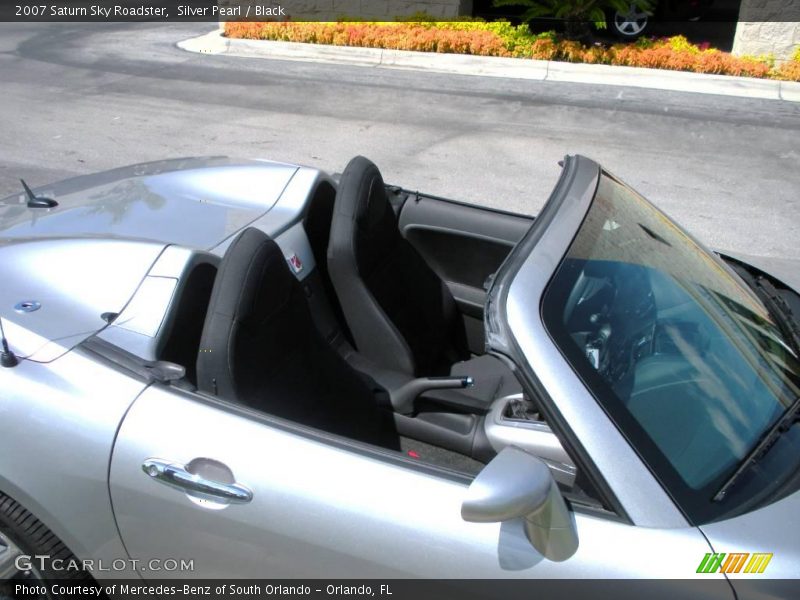 Silver Pearl / Black 2007 Saturn Sky Roadster