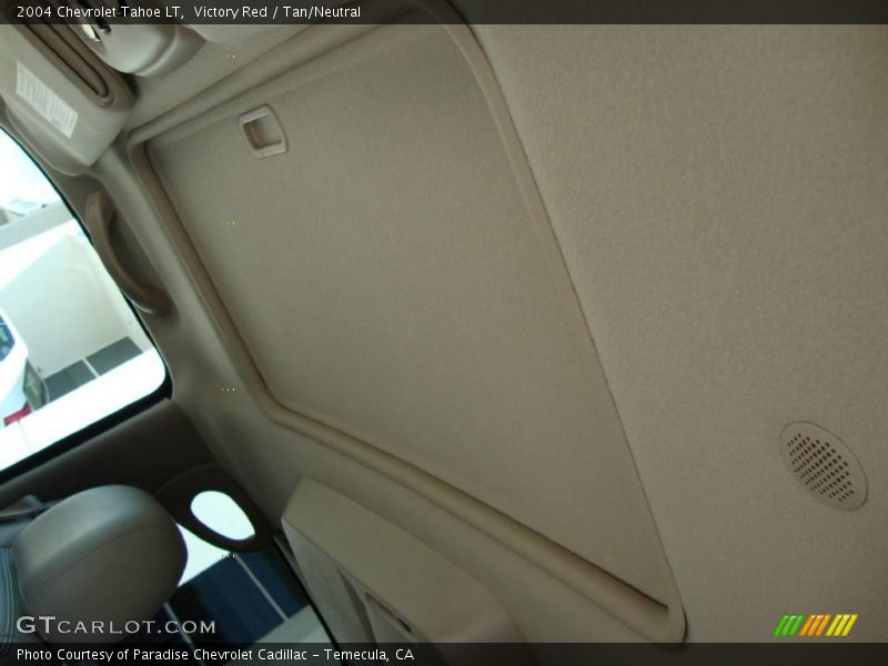 Victory Red / Tan/Neutral 2004 Chevrolet Tahoe LT