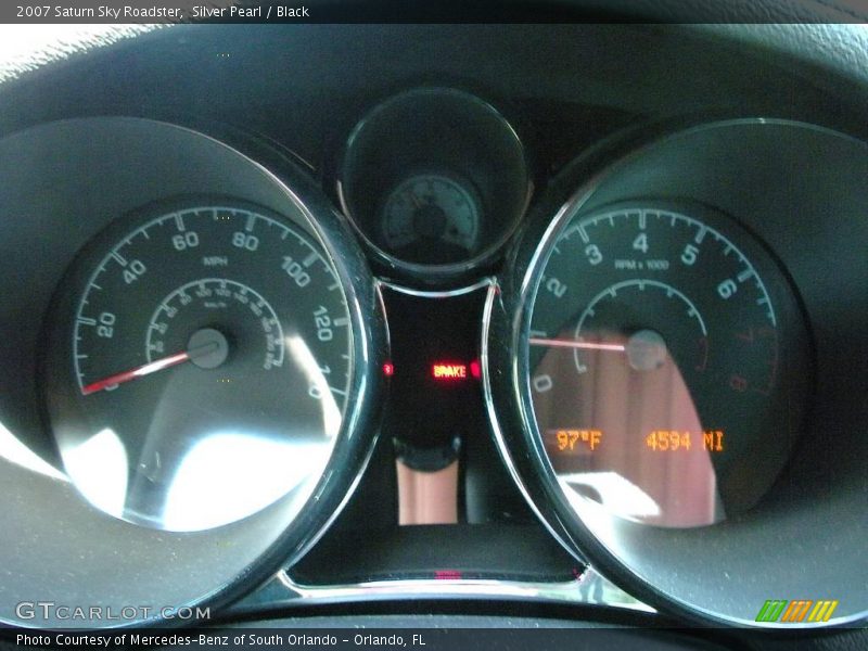 Silver Pearl / Black 2007 Saturn Sky Roadster