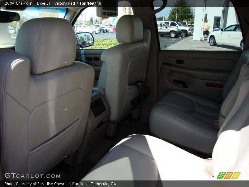 Victory Red / Tan/Neutral 2004 Chevrolet Tahoe LT