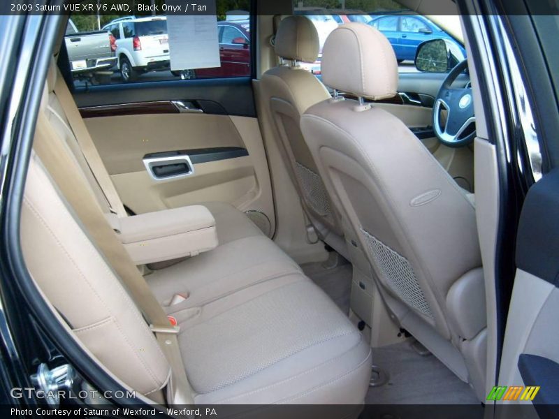 Black Onyx / Tan 2009 Saturn VUE XR V6 AWD