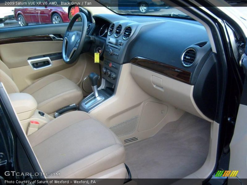 Black Onyx / Tan 2009 Saturn VUE XR V6 AWD