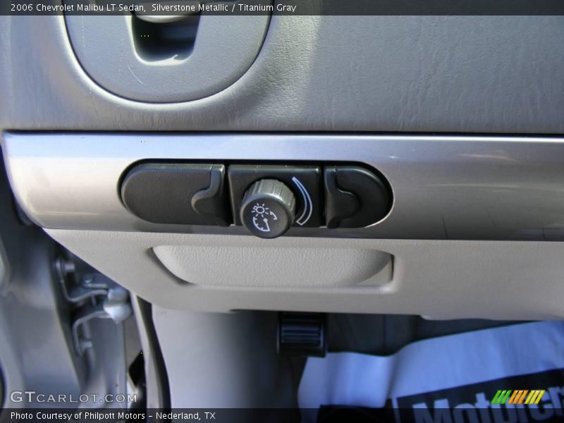 Silverstone Metallic / Titanium Gray 2006 Chevrolet Malibu LT Sedan