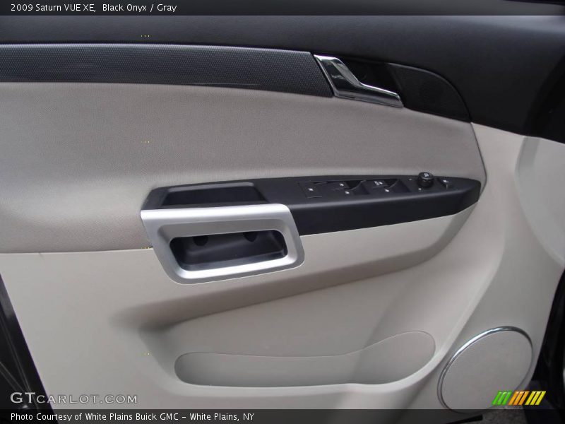 Black Onyx / Gray 2009 Saturn VUE XE