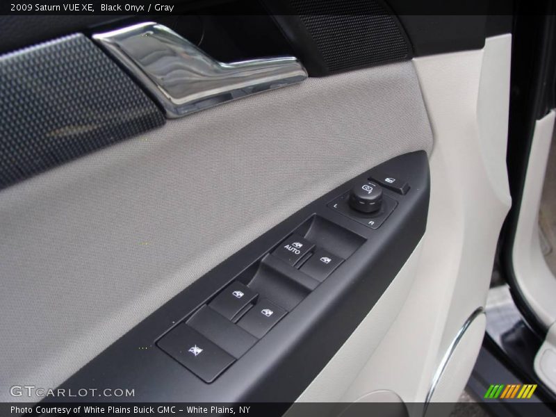 Black Onyx / Gray 2009 Saturn VUE XE
