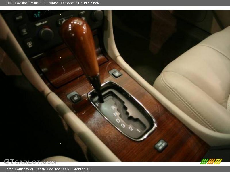 White Diamond / Neutral Shale 2002 Cadillac Seville STS