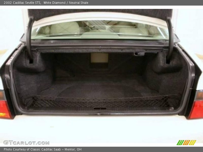 White Diamond / Neutral Shale 2002 Cadillac Seville STS