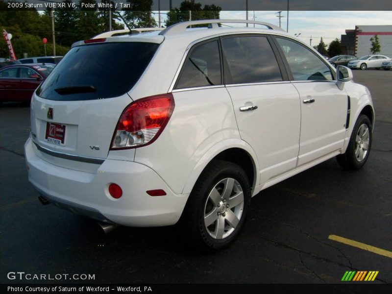 Polar White / Tan 2009 Saturn VUE XR V6
