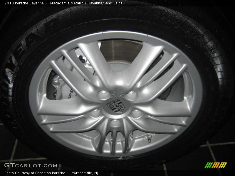 Macadamia Metallic / Havanna/Sand Beige 2010 Porsche Cayenne S