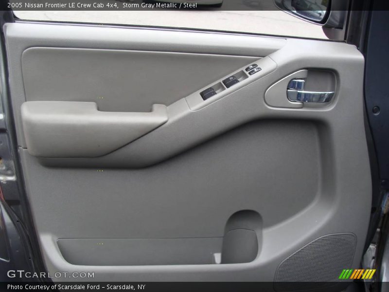 Storm Gray Metallic / Steel 2005 Nissan Frontier LE Crew Cab 4x4