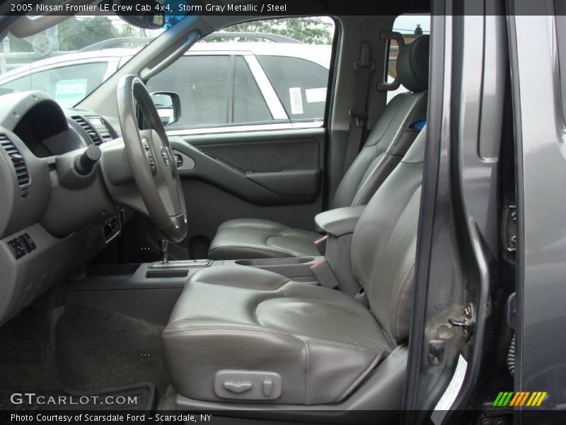 Storm Gray Metallic / Steel 2005 Nissan Frontier LE Crew Cab 4x4