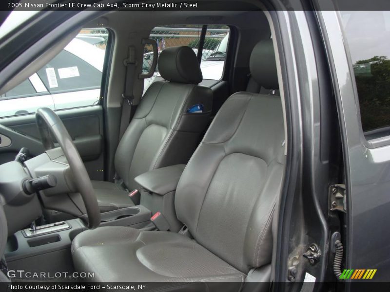 Storm Gray Metallic / Steel 2005 Nissan Frontier LE Crew Cab 4x4