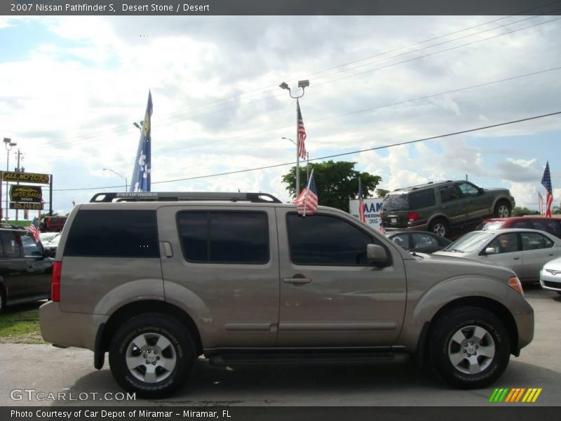 Desert Stone / Desert 2007 Nissan Pathfinder S