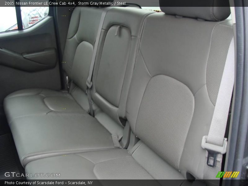 Storm Gray Metallic / Steel 2005 Nissan Frontier LE Crew Cab 4x4